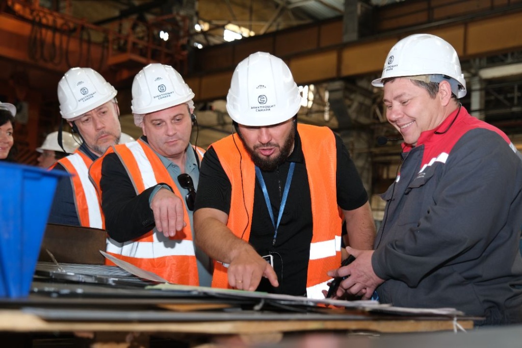 elektroshchit_samara_posetili_direktora_po_zakupkam_krupneyshikh_kompaniy_rf_6.jpg
