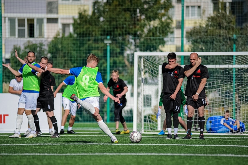 ix_futbolnyy_turnir_pamyati_m_sukhorebrova_5.jpg ix_futbolnyy_turnir_pamyati_m_sukhorebrova_5.jpg